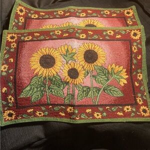 Sunflower Tapestry Placemats - Red and Green